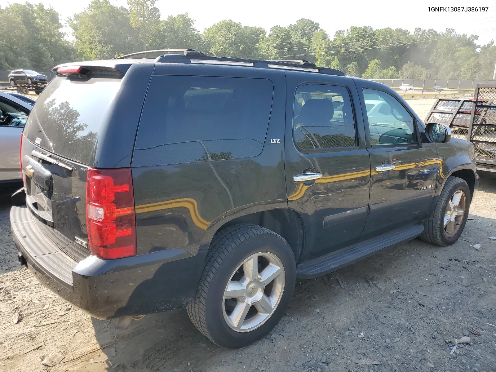 2007 Chevrolet Tahoe K1500 VIN: 1GNFK13087J386197 Lot: 65817894