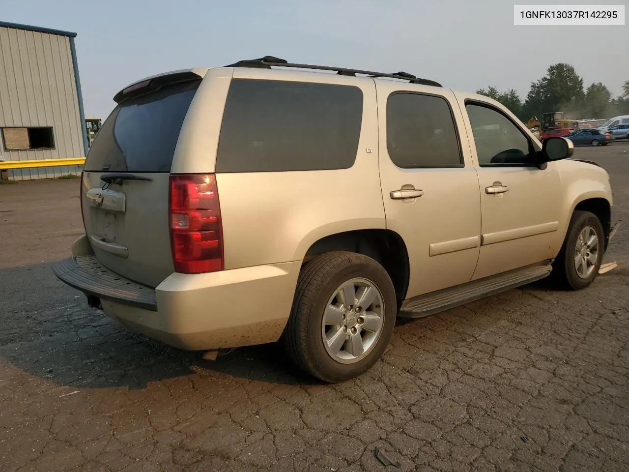 2007 Chevrolet Tahoe K1500 VIN: 1GNFK13037R142295 Lot: 70610294