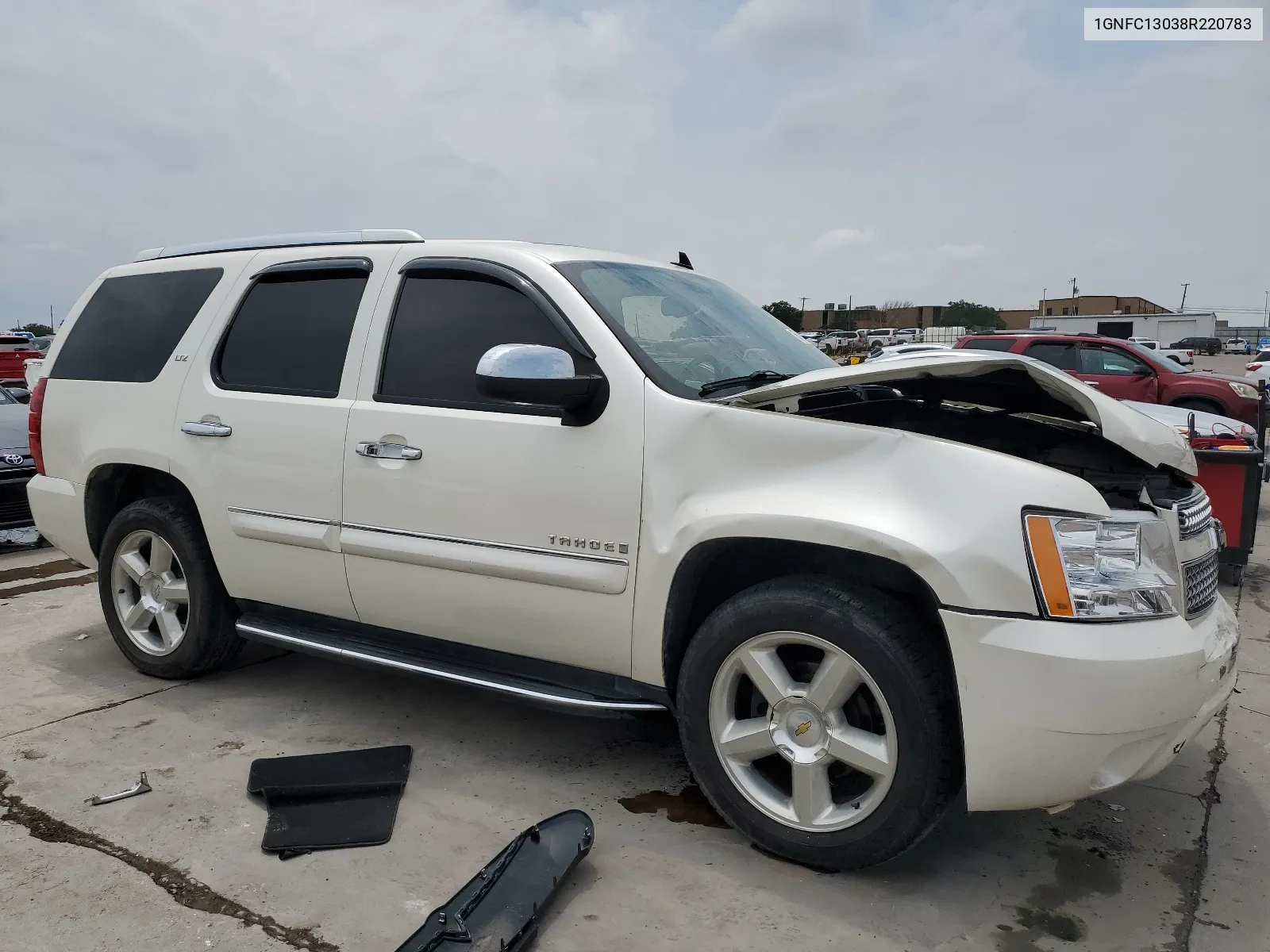 2008 Chevrolet Tahoe C1500 VIN: 1GNFC13038R220783 Lot: 63710704