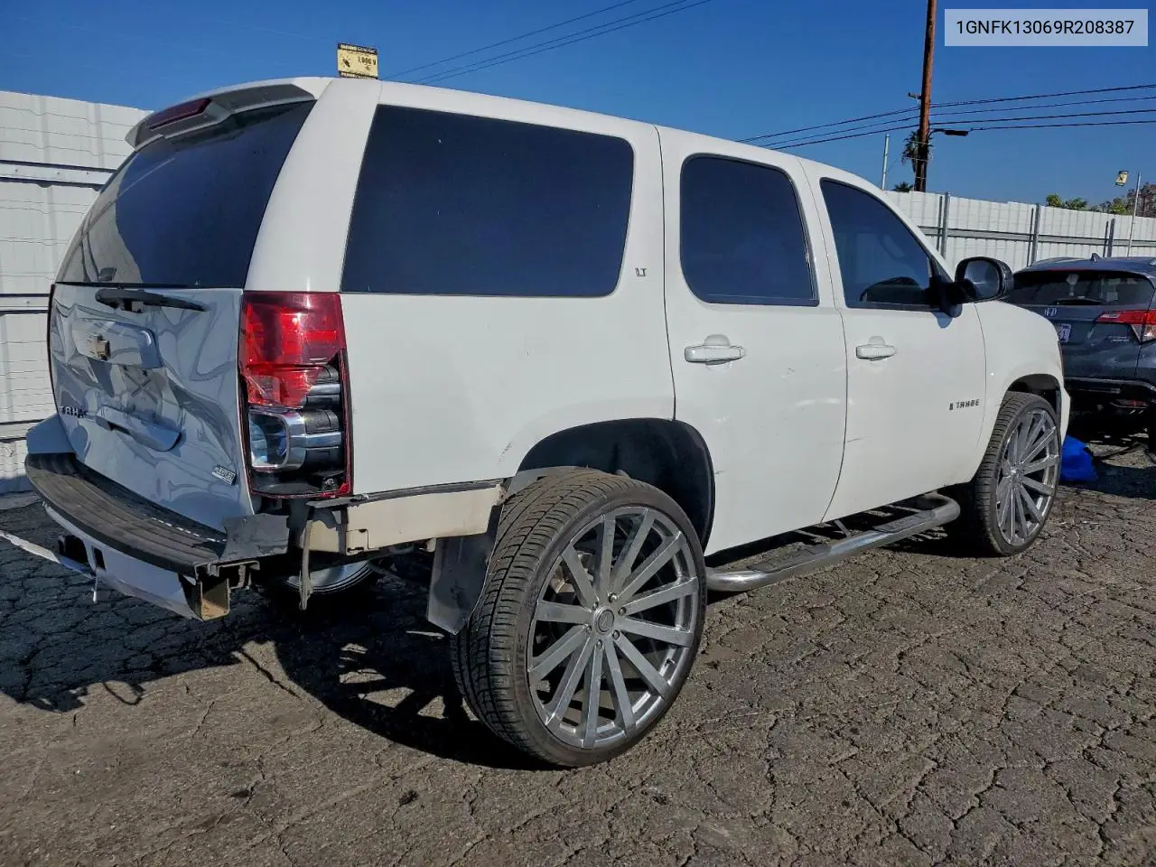 1GNFK13069R208387 2009 Chevrolet Tahoe K1500 Ls