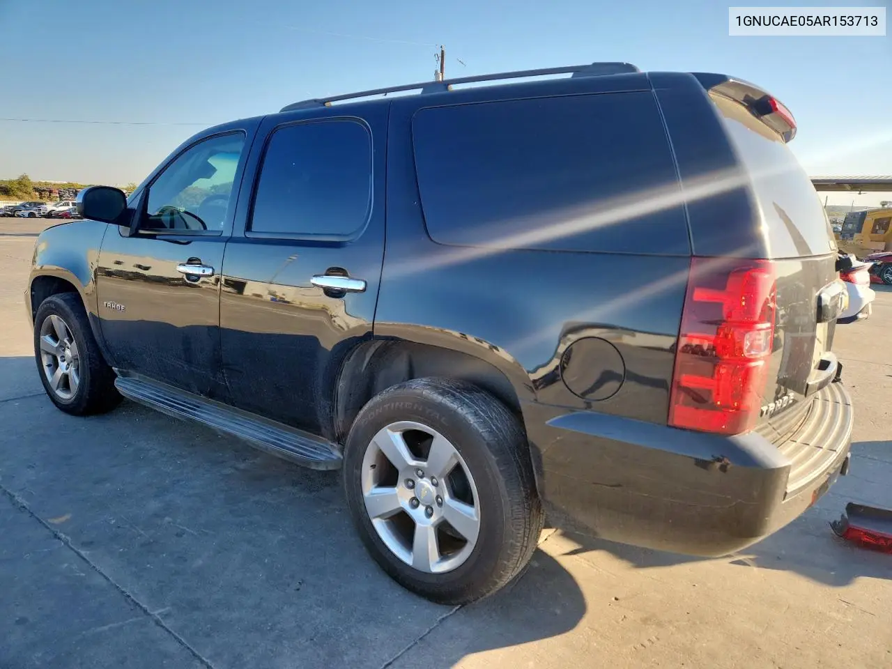 1GNUCAE05AR153713 2010 Chevrolet Tahoe C1500 Ls