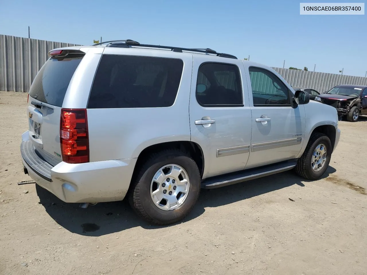 1GNSCAE06BR357400 2011 Chevrolet Tahoe C1500 Ls