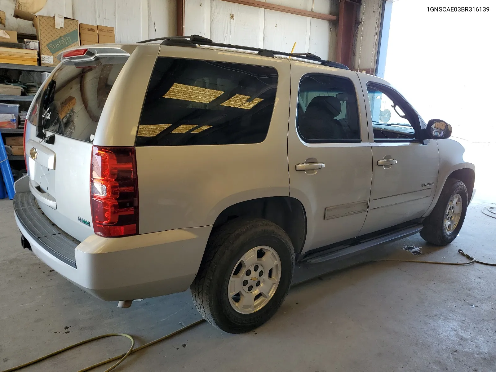 2011 Chevrolet Tahoe C1500 Ls VIN: 1GNSCAE03BR316139 Lot: 64081904