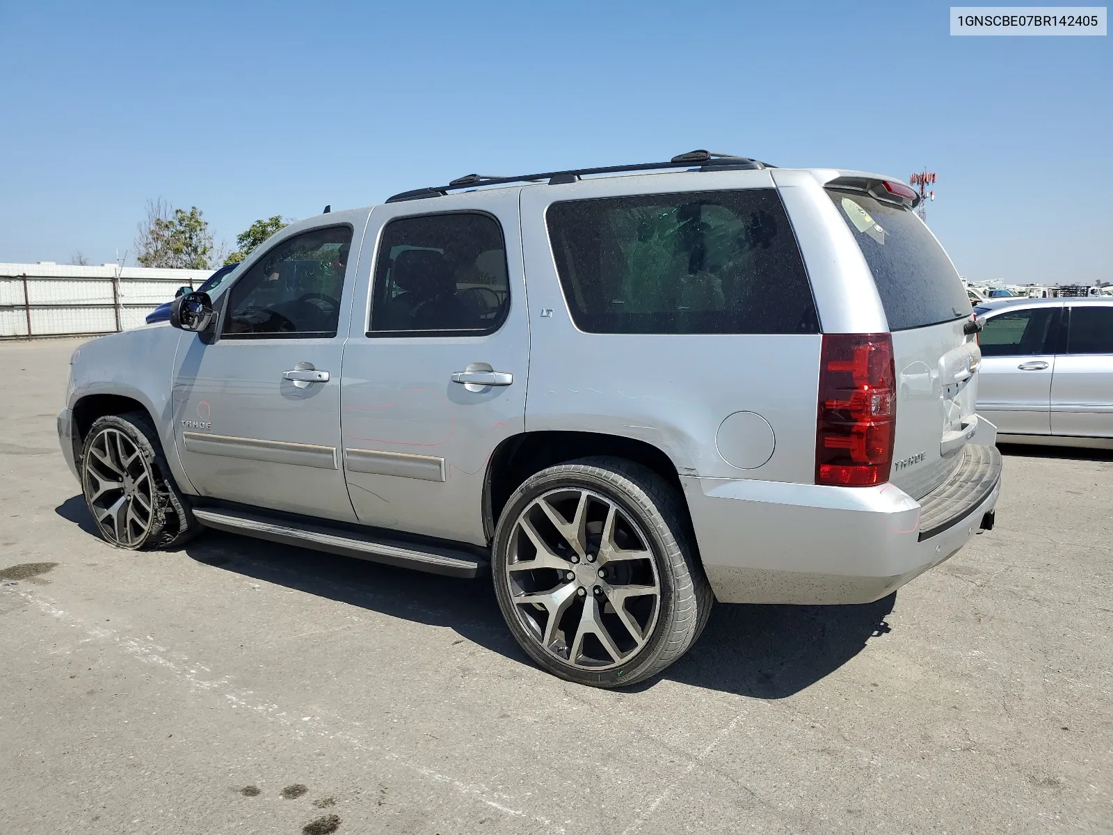 2011 Chevrolet Tahoe C1500 Lt VIN: 1GNSCBE07BR142405 Lot: 65974114