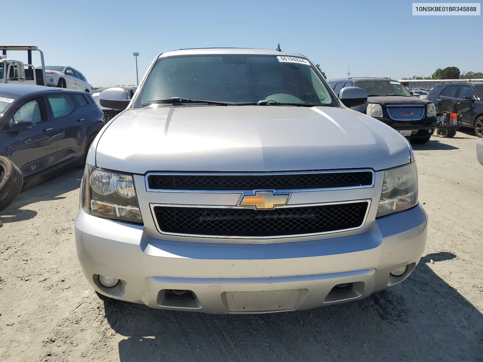 1GNSKBE01BR345888 2011 Chevrolet Tahoe K1500 Lt