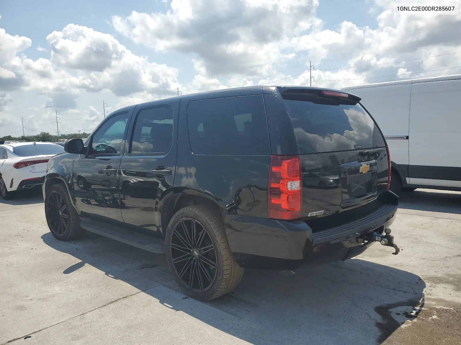 2013 Chevrolet Tahoe Police VIN: 1GNLC2E00DR285607 Lot: 56579834