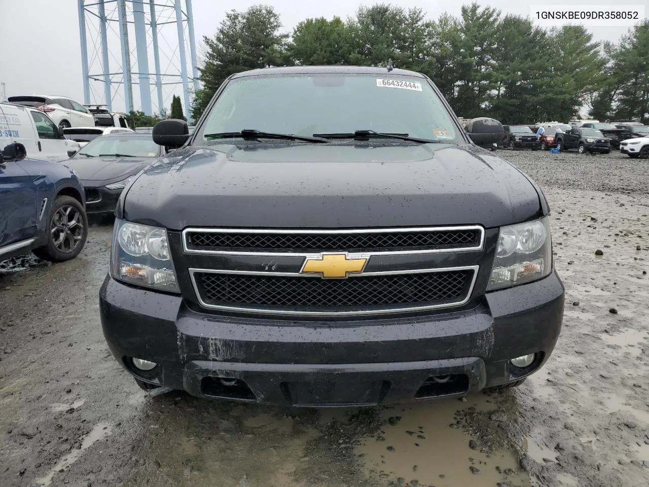 1GNSKBE09DR358052 2013 Chevrolet Tahoe K1500 Lt