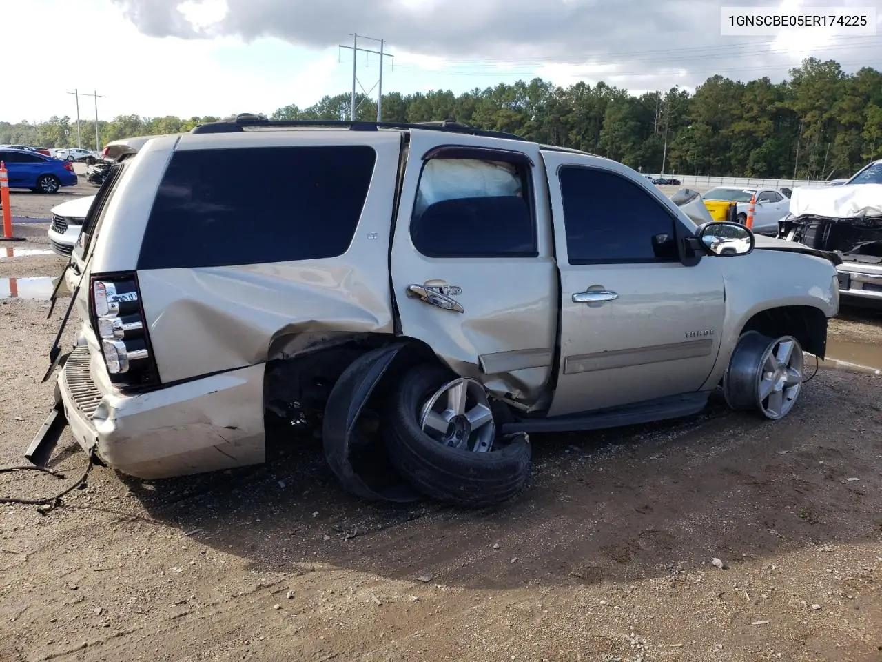 1GNSCBE05ER174225 2014 Chevrolet Tahoe C1500 Lt