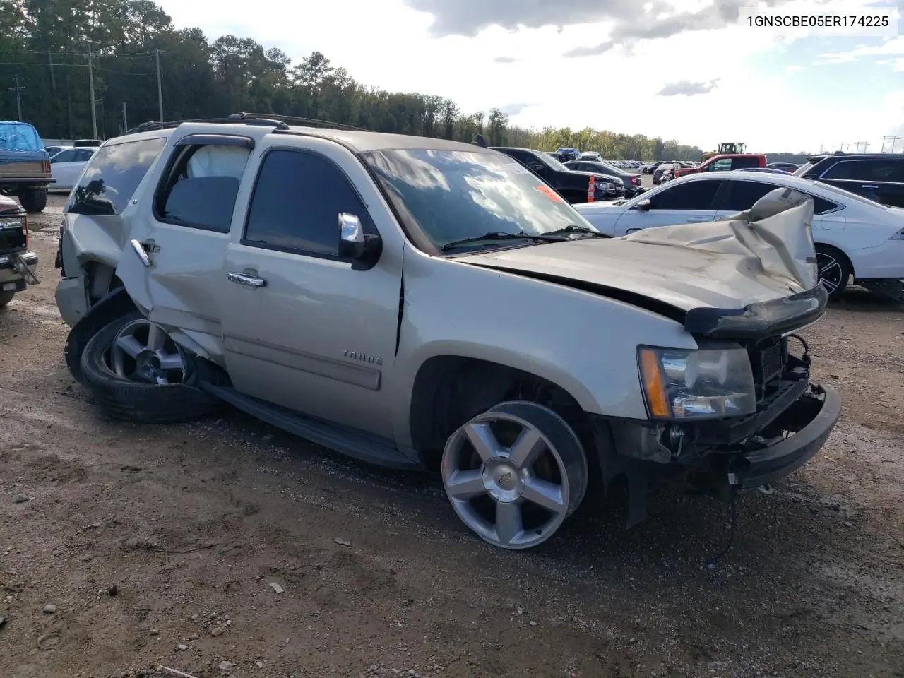 1GNSCBE05ER174225 2014 Chevrolet Tahoe C1500 Lt