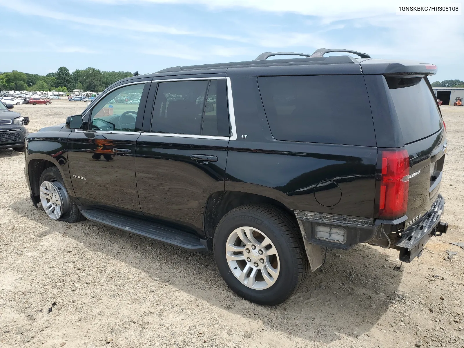 1GNSKBKC7HR308108 2017 Chevrolet Tahoe K1500 Lt