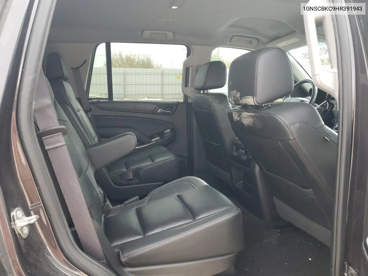 1GNSCBKC9HR391943 2017 Chevrolet Tahoe C1500 Lt