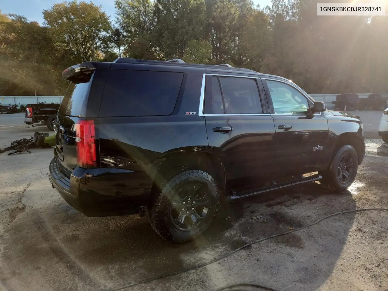 1GNSKBKC0JR328741 2018 Chevrolet Tahoe K1500 Lt