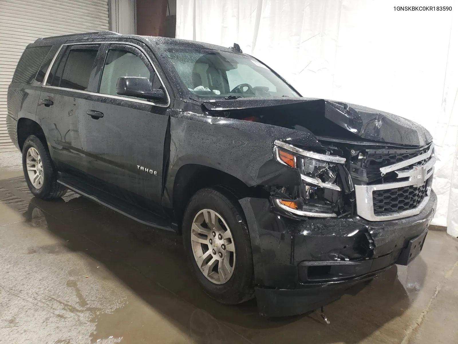 1GNSKBKC0KR183590 2019 Chevrolet Tahoe K1500 Lt