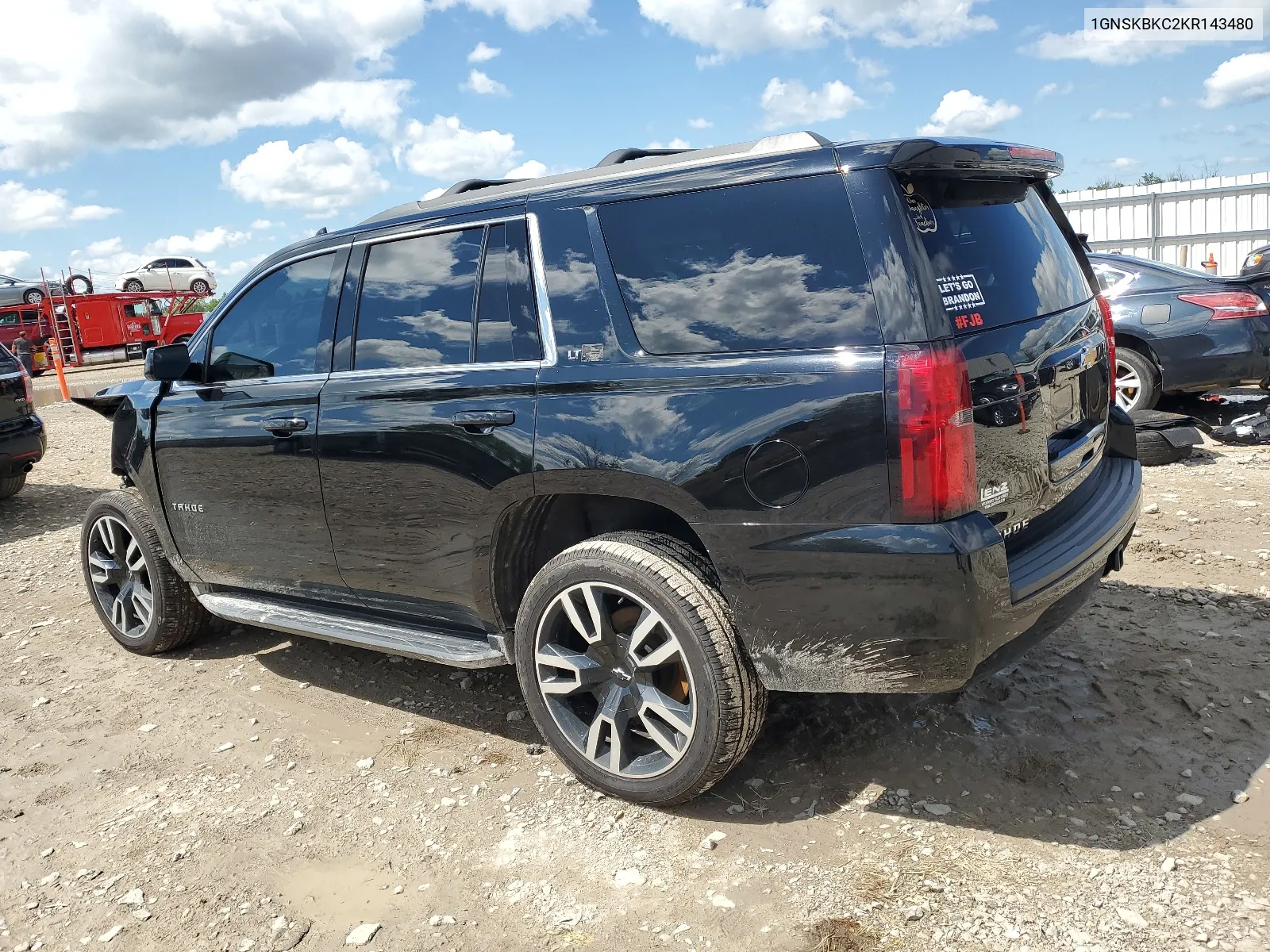 1GNSKBKC2KR143480 2019 Chevrolet Tahoe K1500 Lt