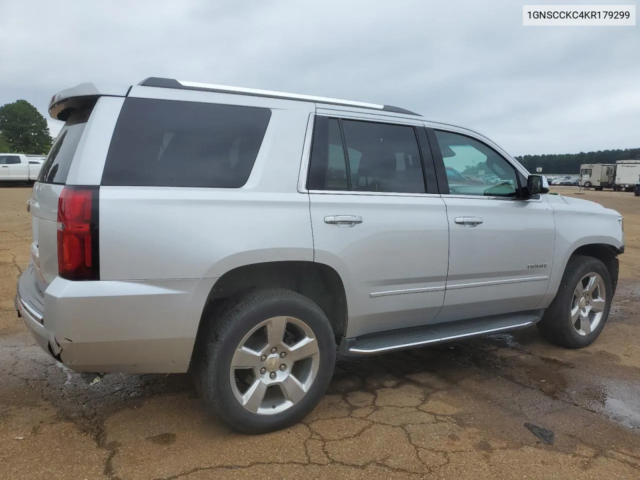 2019 Chevrolet Tahoe C1500 Premier VIN: 1GNSCCKC4KR179299 Lot: 70492254