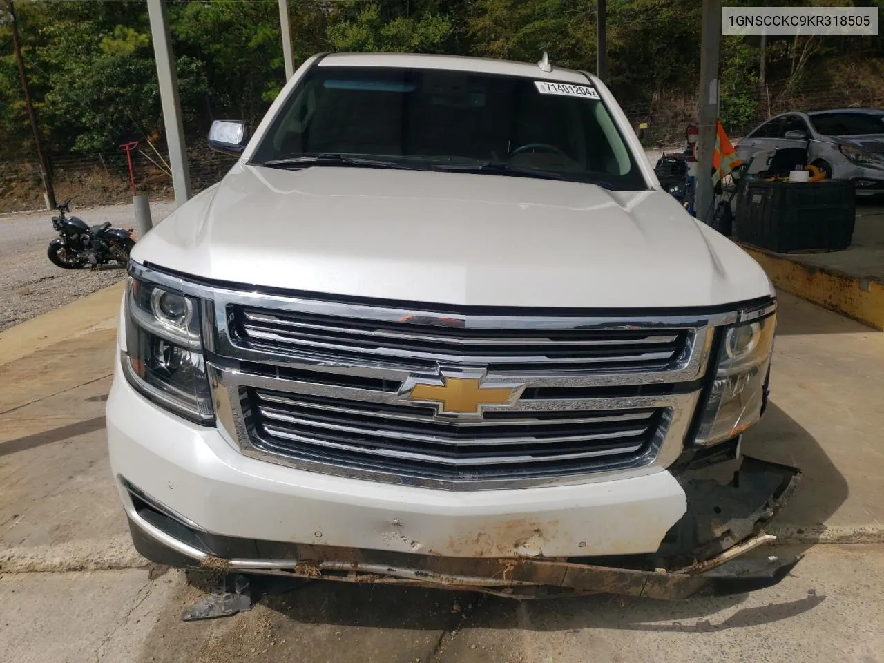 1GNSCCKC9KR318505 2019 Chevrolet Tahoe C1500 Premier