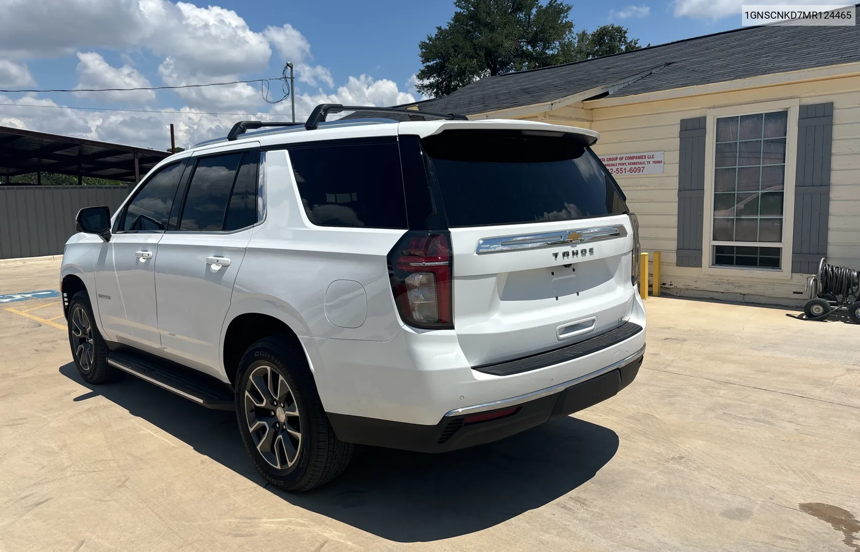 2021 Chevrolet Tahoe C1500 Lt VIN: 1GNSCNKD7MR124465 Lot: 64044354