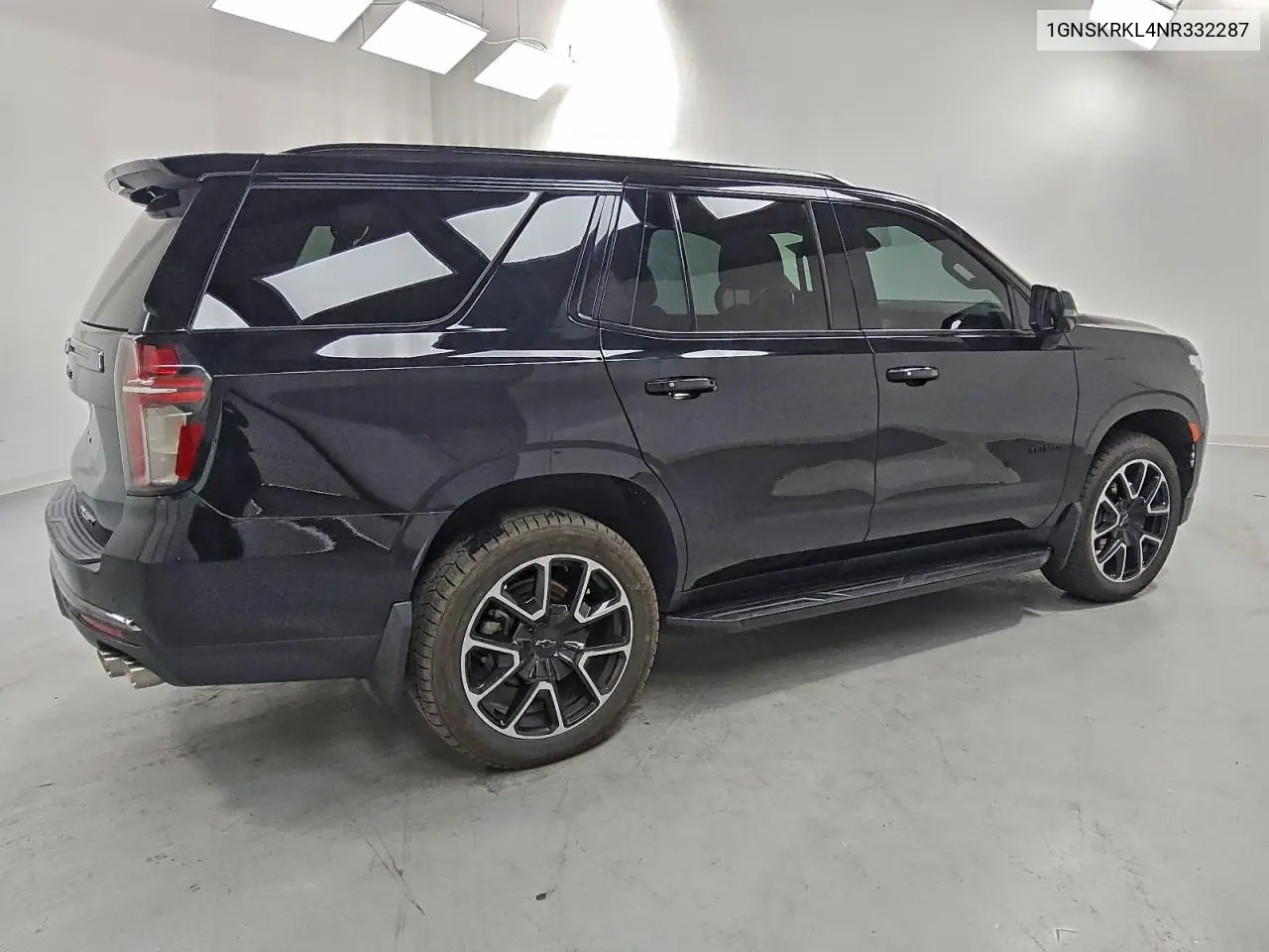 1GNSKRKL4NR332287 2022 Chevrolet Tahoe K1500 Rst