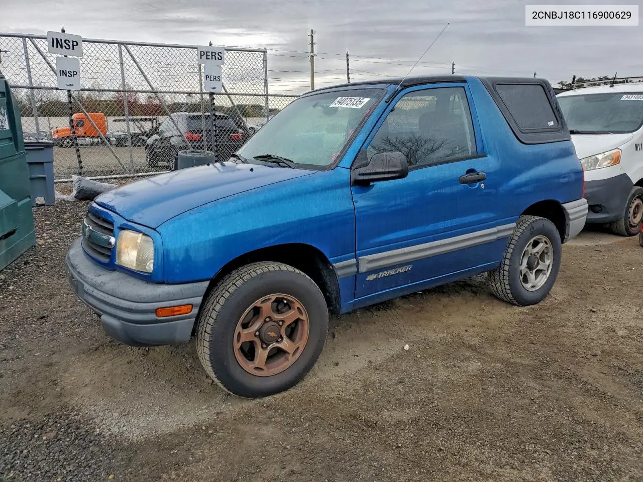 2CNBJ18C116900629 2001 Chevrolet Tracker