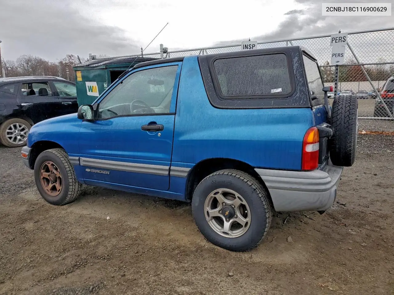 2CNBJ18C116900629 2001 Chevrolet Tracker