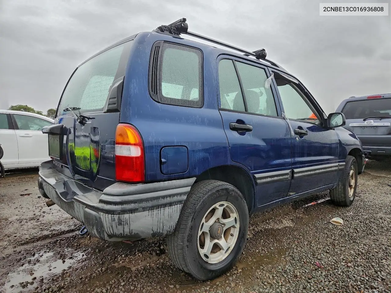2001 Chevrolet Tracker VIN: 2CNBE13C016936808 Lot: 99032295