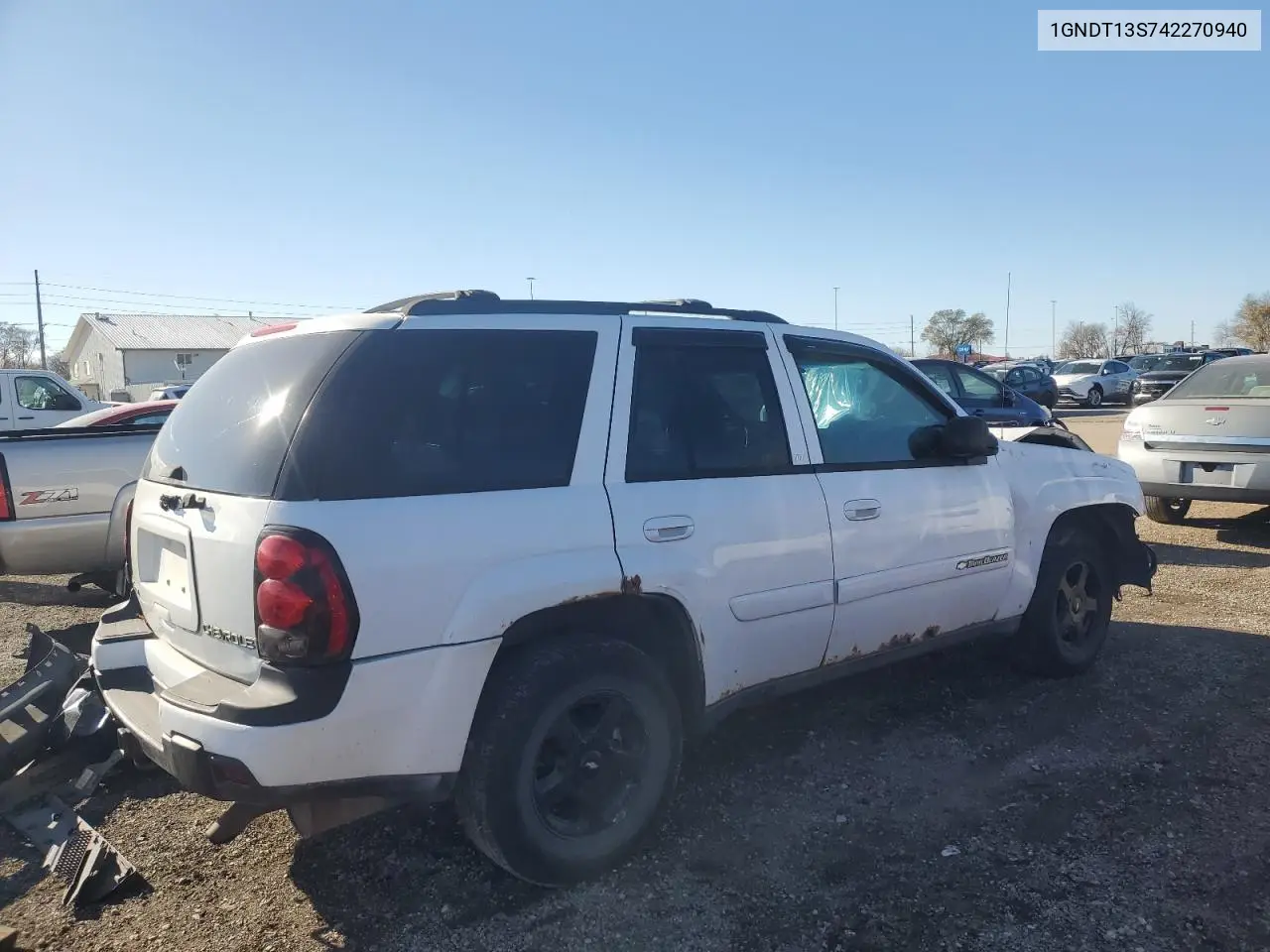 1GNDT13S742270940 2004 Chevrolet Trailblazer Ls