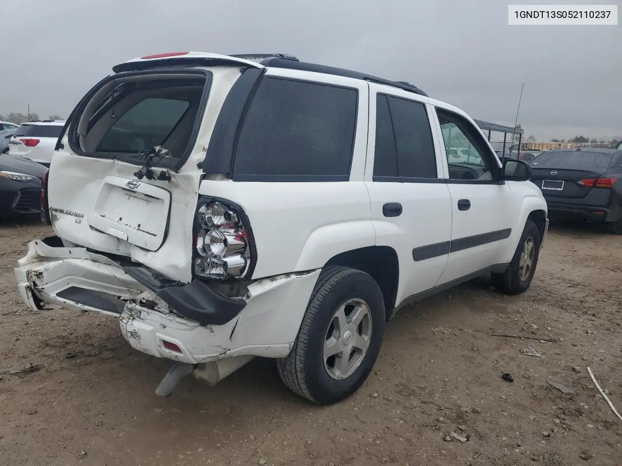 1GNDT13S052110237 2005 Chevrolet Trailblazer Ls