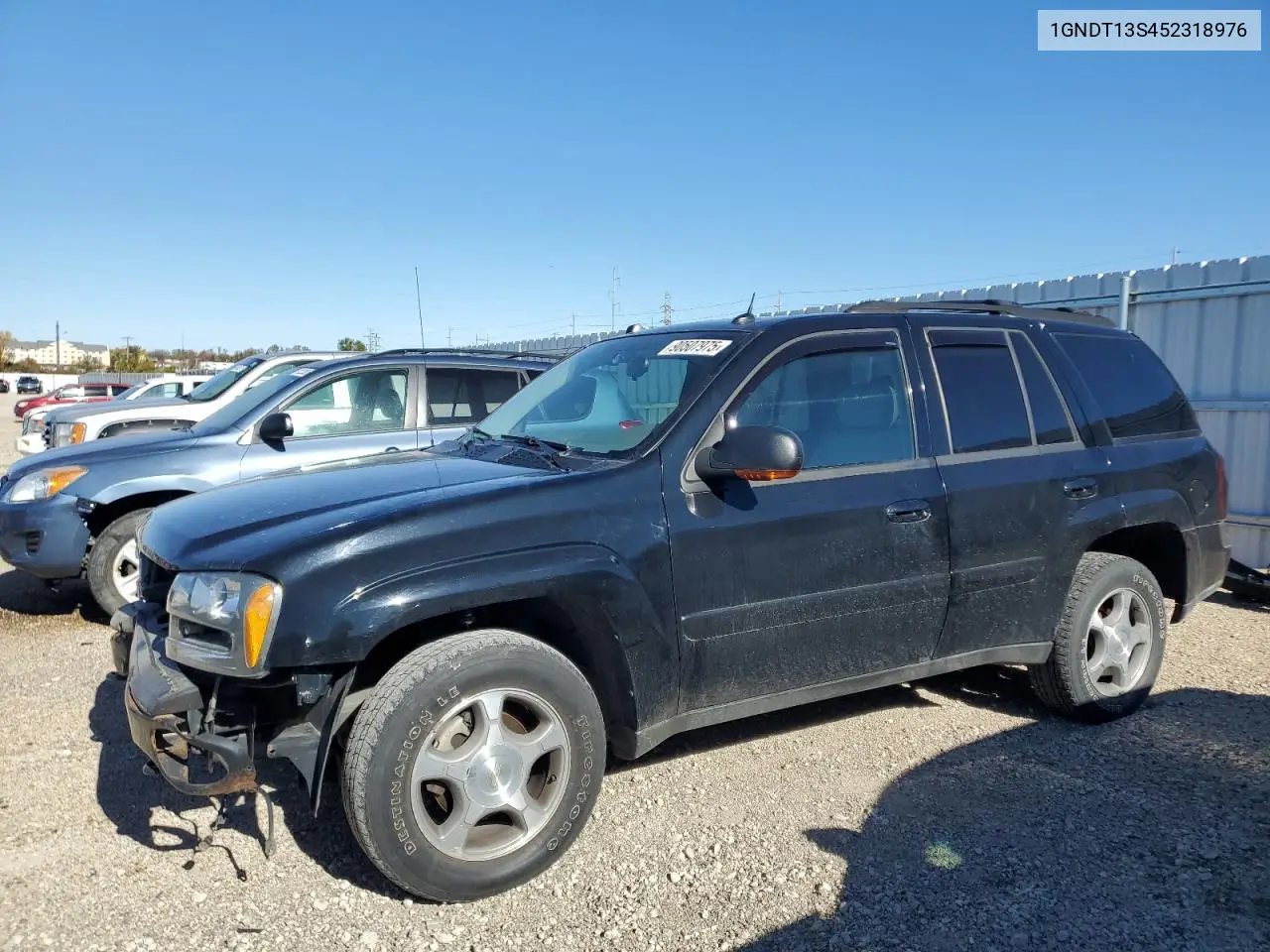 1GNDT13S452318976 2005 Chevrolet Trailblazer Ls