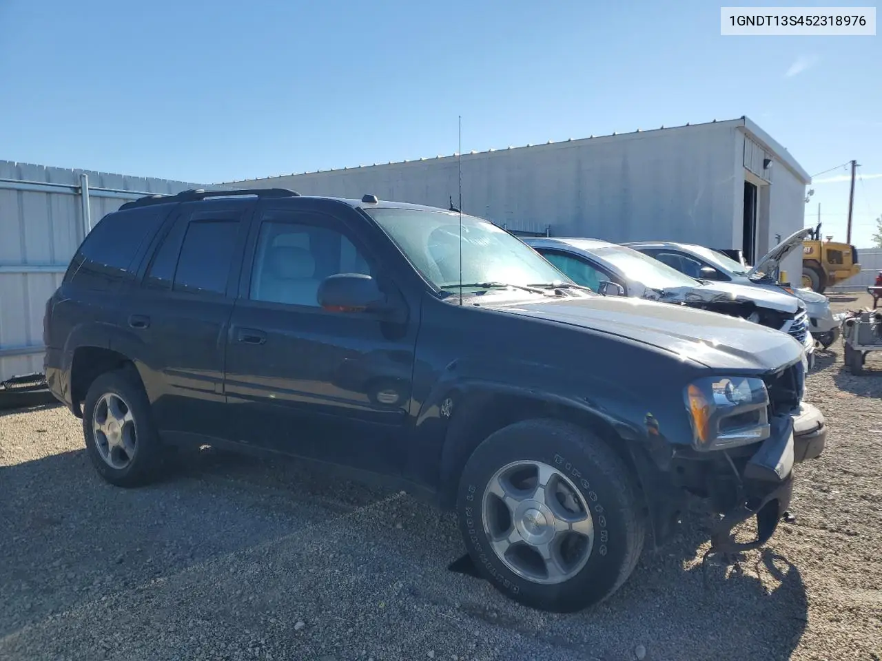 1GNDT13S452318976 2005 Chevrolet Trailblazer Ls