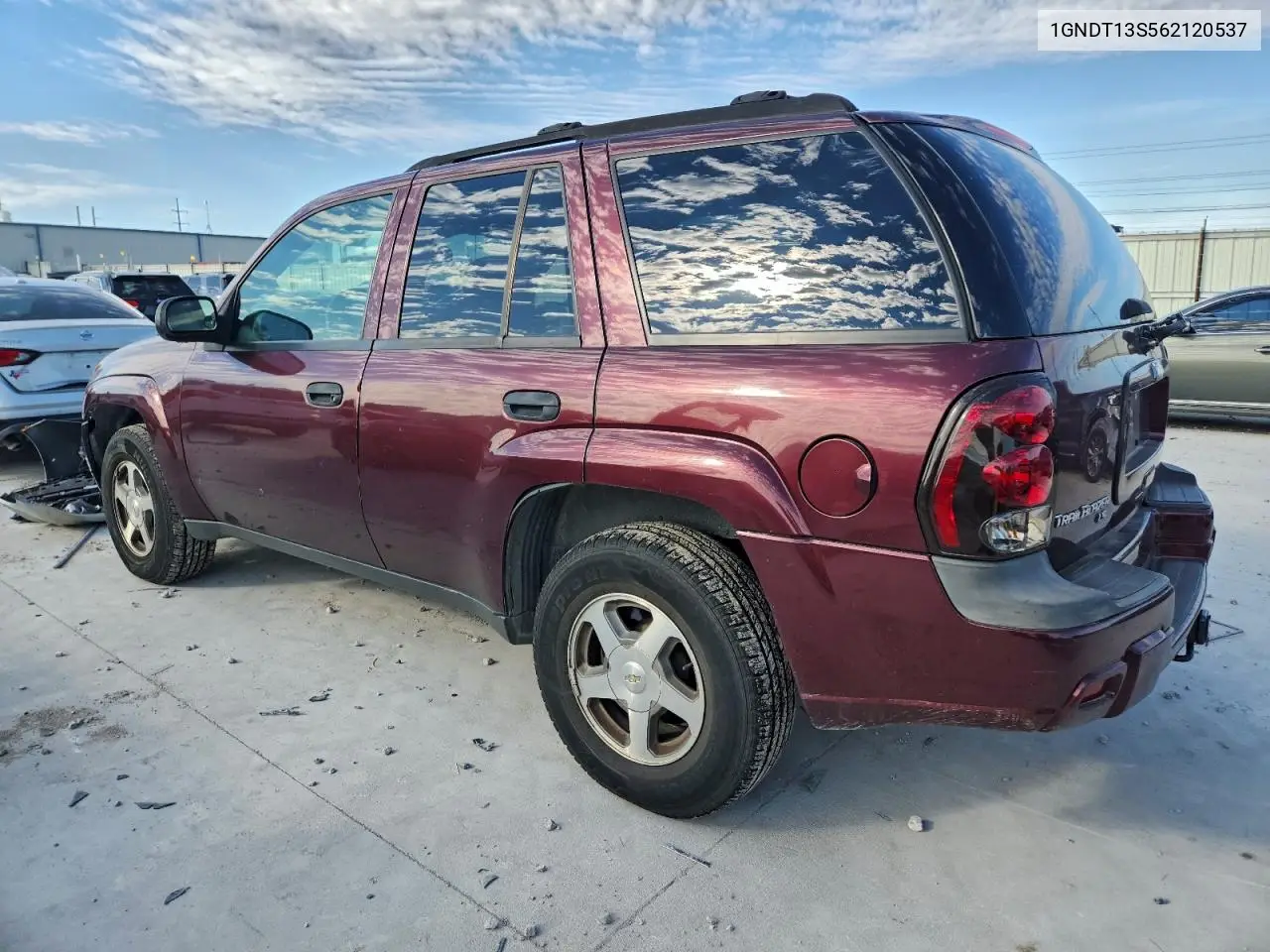 1GNDT13S562120537 2006 Chevrolet Trailblazer Ls