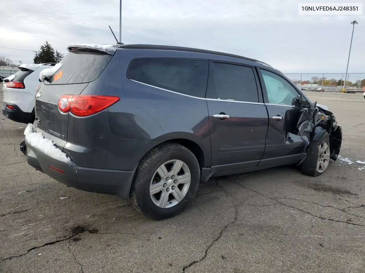 1GNLVFED6AJ248351 2010 Chevrolet Traverse Lt