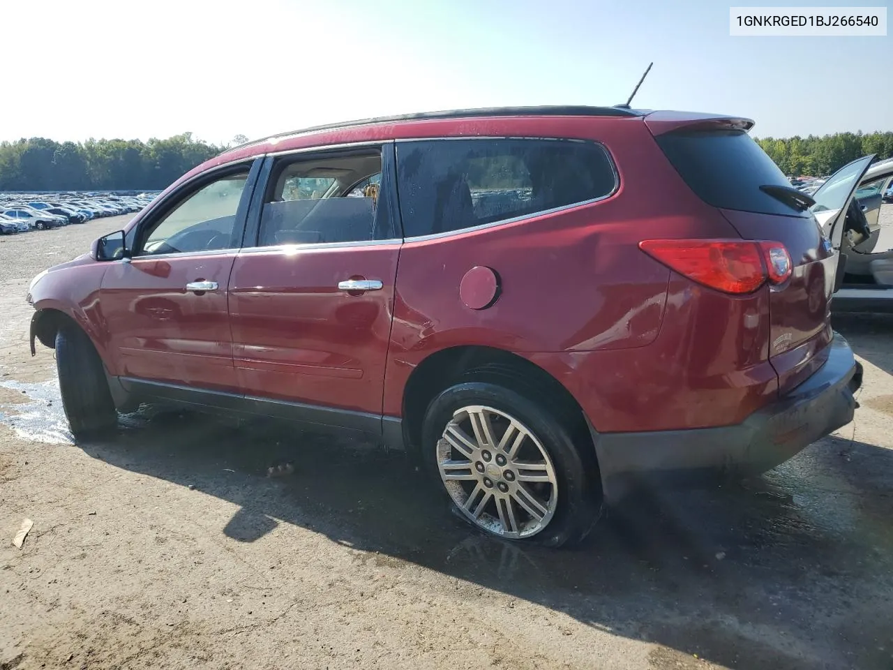 2011 Chevrolet Traverse Lt VIN: 1GNKRGED1BJ266540 Lot: 71826344