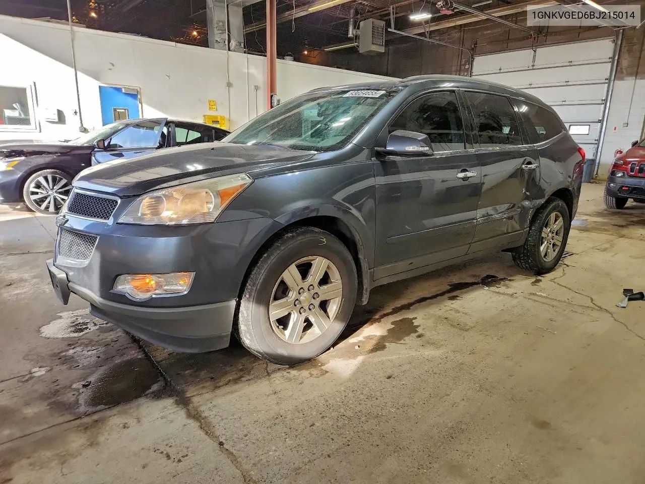 1GNKVGED6BJ215014 2011 Chevrolet Traverse Lt