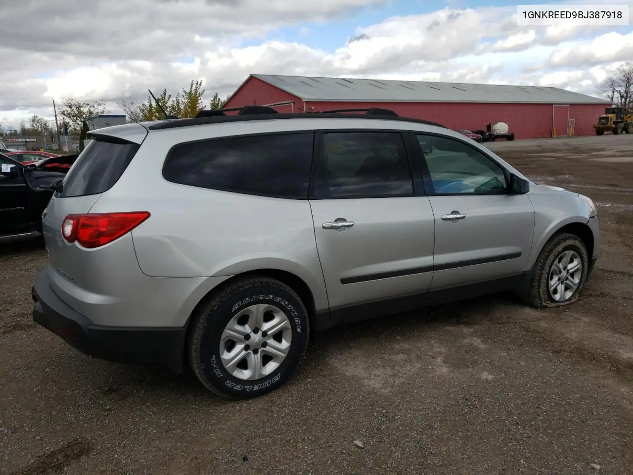 1GNKREED9BJ387918 2011 Chevrolet Traverse Ls