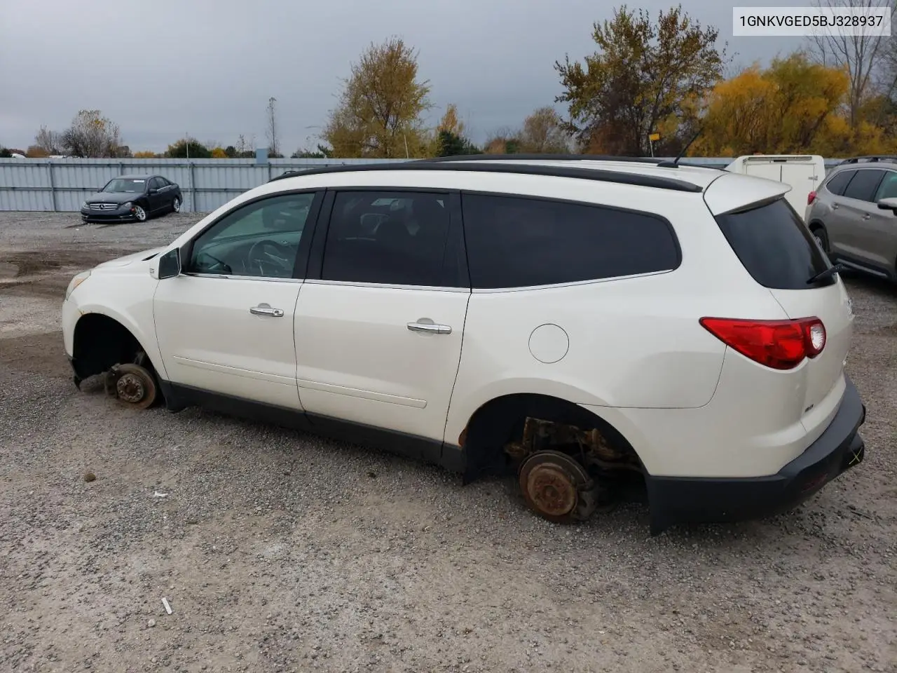 1GNKVGED5BJ328937 2011 Chevrolet Traverse Lt