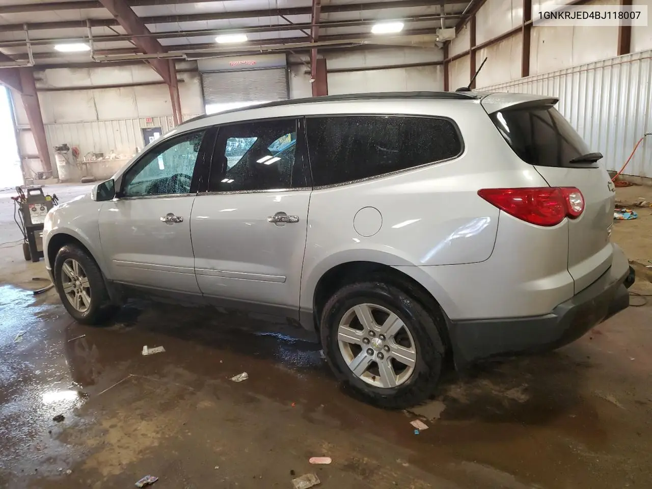 1GNKRJED4BJ118007 2011 Chevrolet Traverse Lt