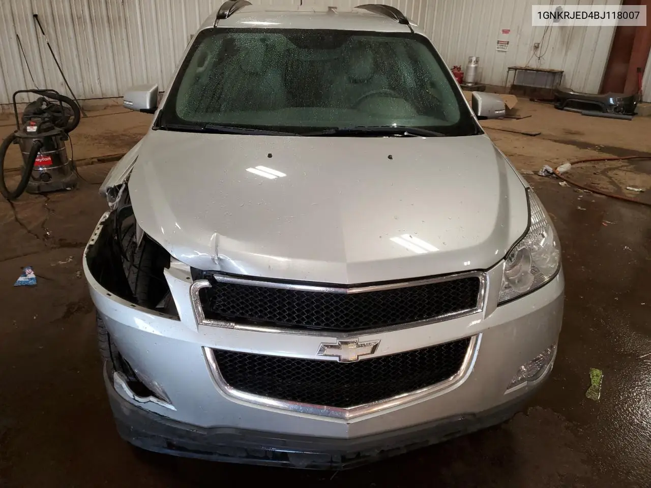 1GNKRJED4BJ118007 2011 Chevrolet Traverse Lt