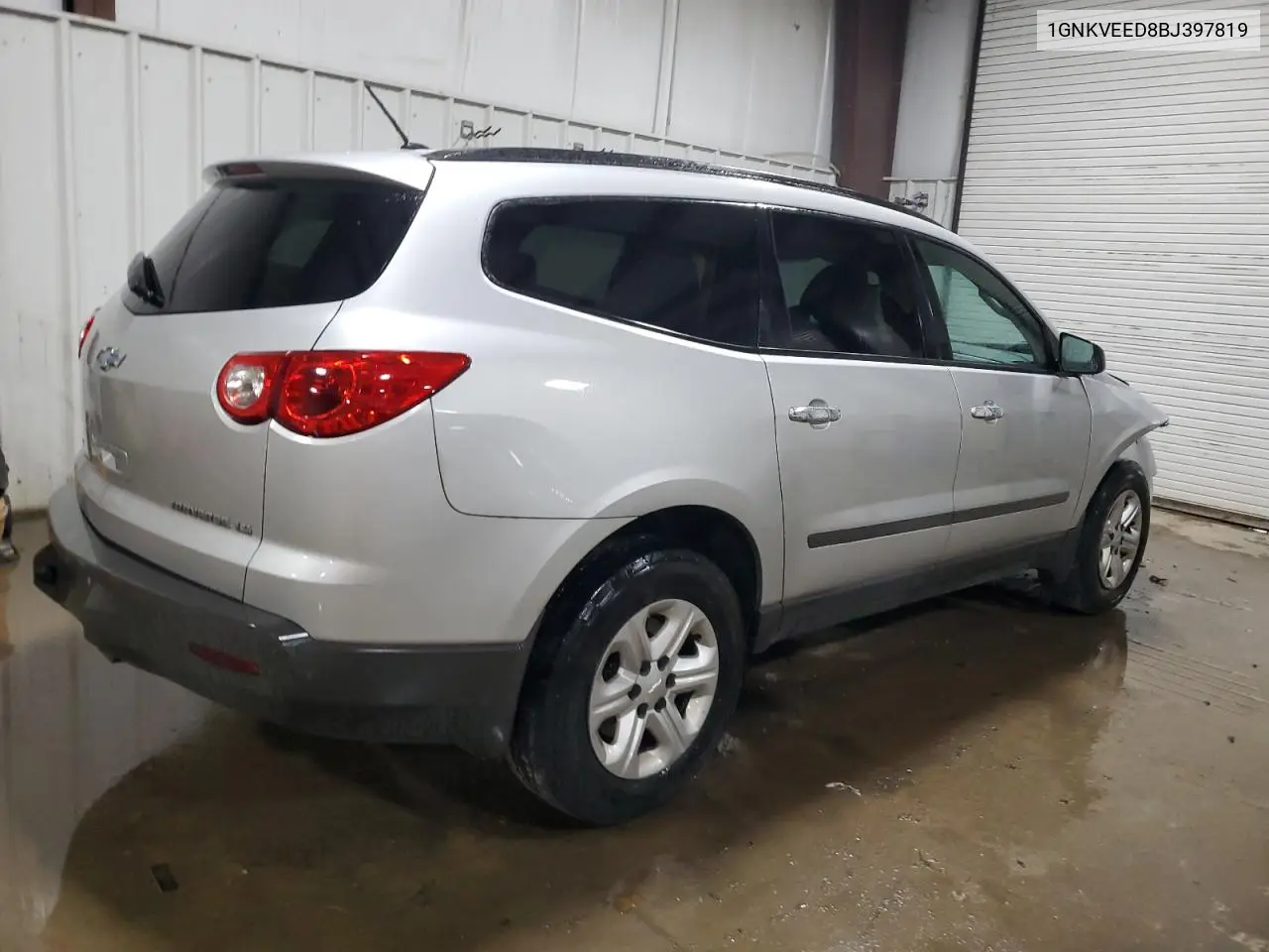 1GNKVEED8BJ397819 2011 Chevrolet Traverse Ls
