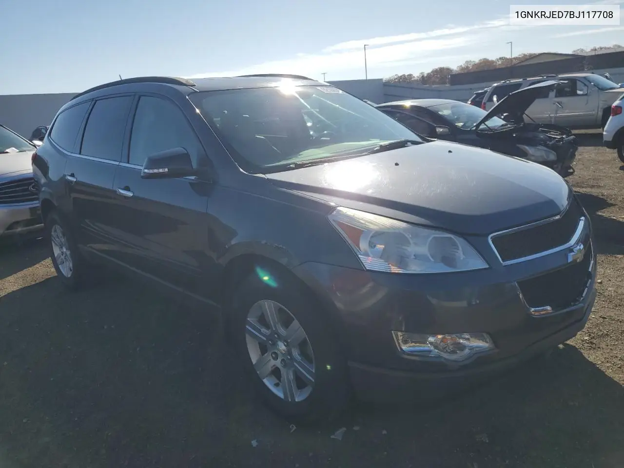 1GNKRJED7BJ117708 2011 Chevrolet Traverse Lt