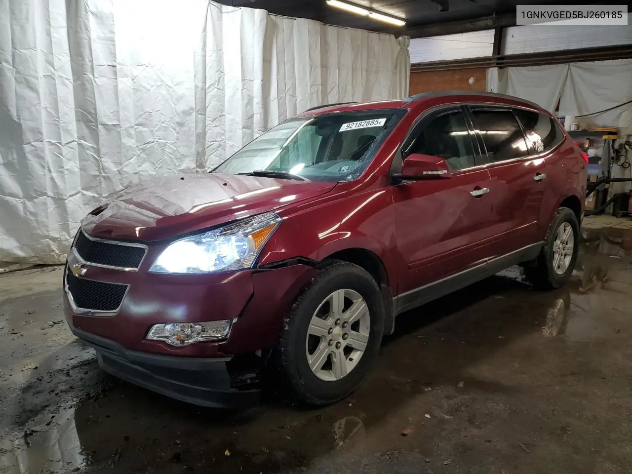 1GNKVGED5BJ260185 2011 Chevrolet Traverse Lt