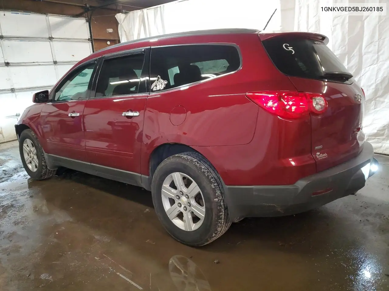 1GNKVGED5BJ260185 2011 Chevrolet Traverse Lt