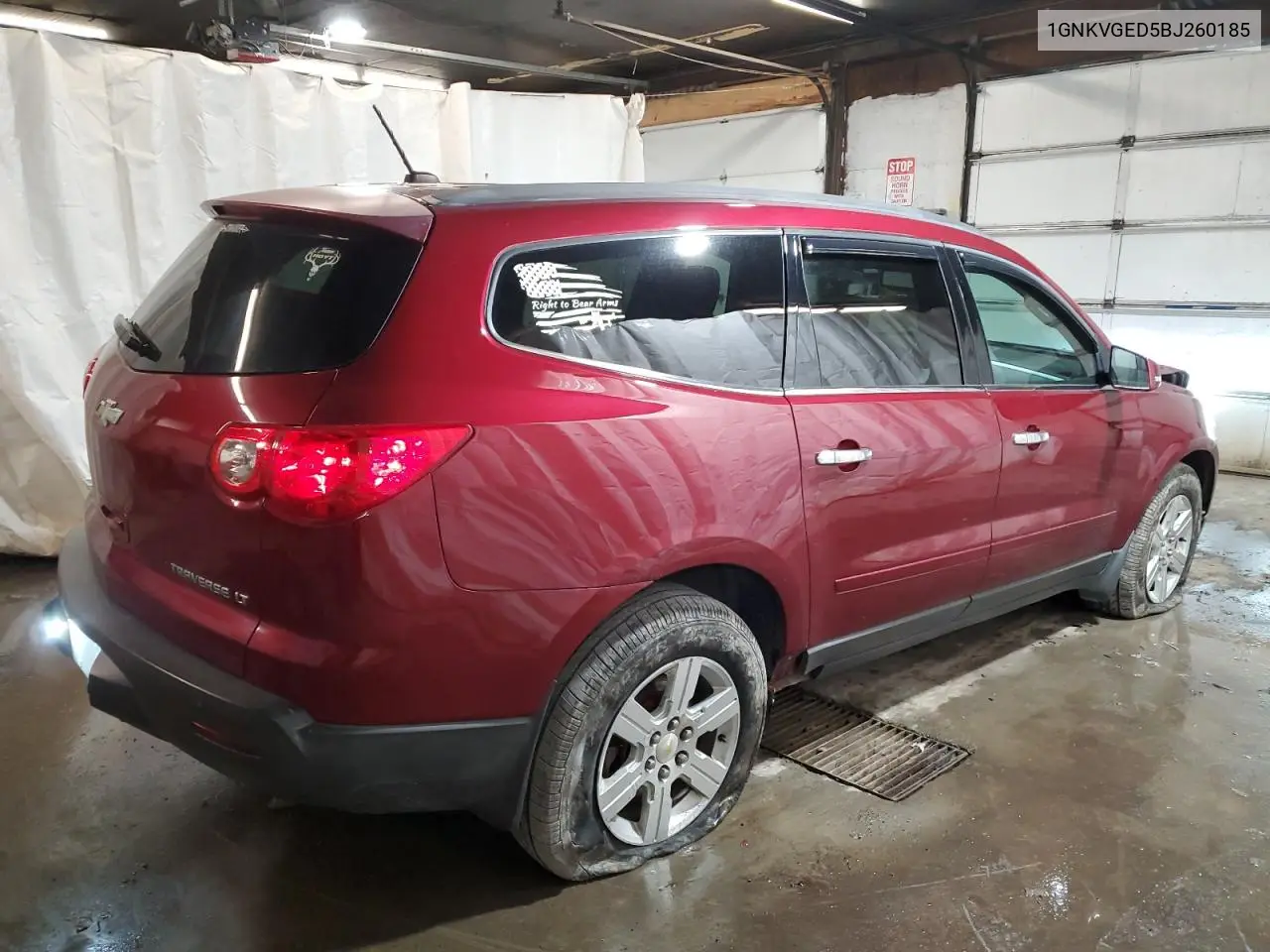1GNKVGED5BJ260185 2011 Chevrolet Traverse Lt