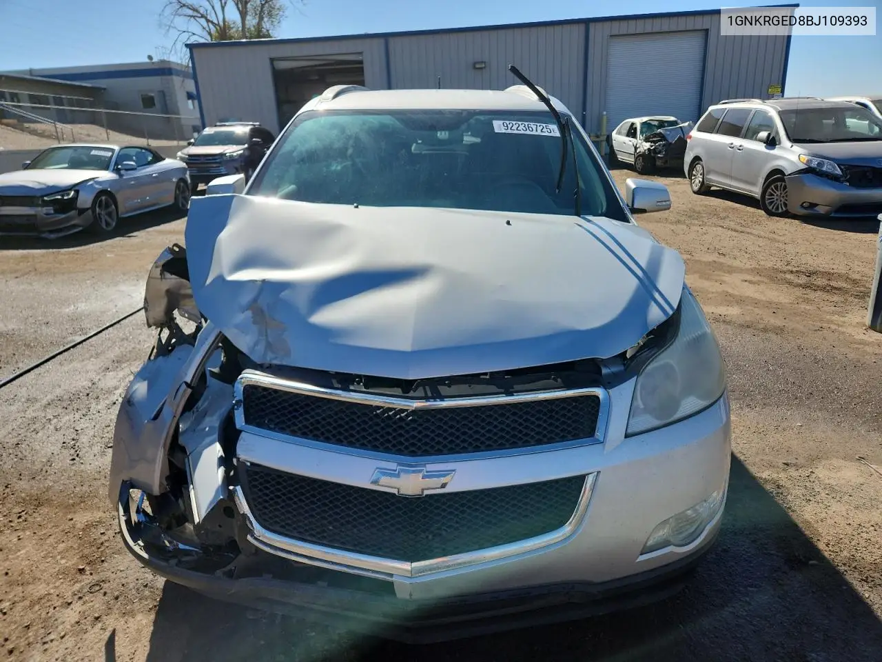 1GNKRGED8BJ109393 2011 Chevrolet Traverse Lt