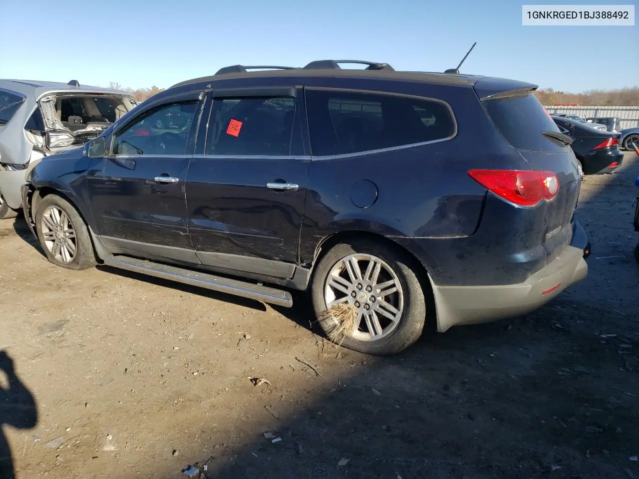 1GNKRGED1BJ388492 2011 Chevrolet Traverse Lt