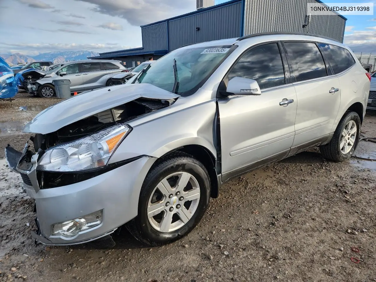 1GNKVJED4BJ319398 2011 Chevrolet Traverse Lt