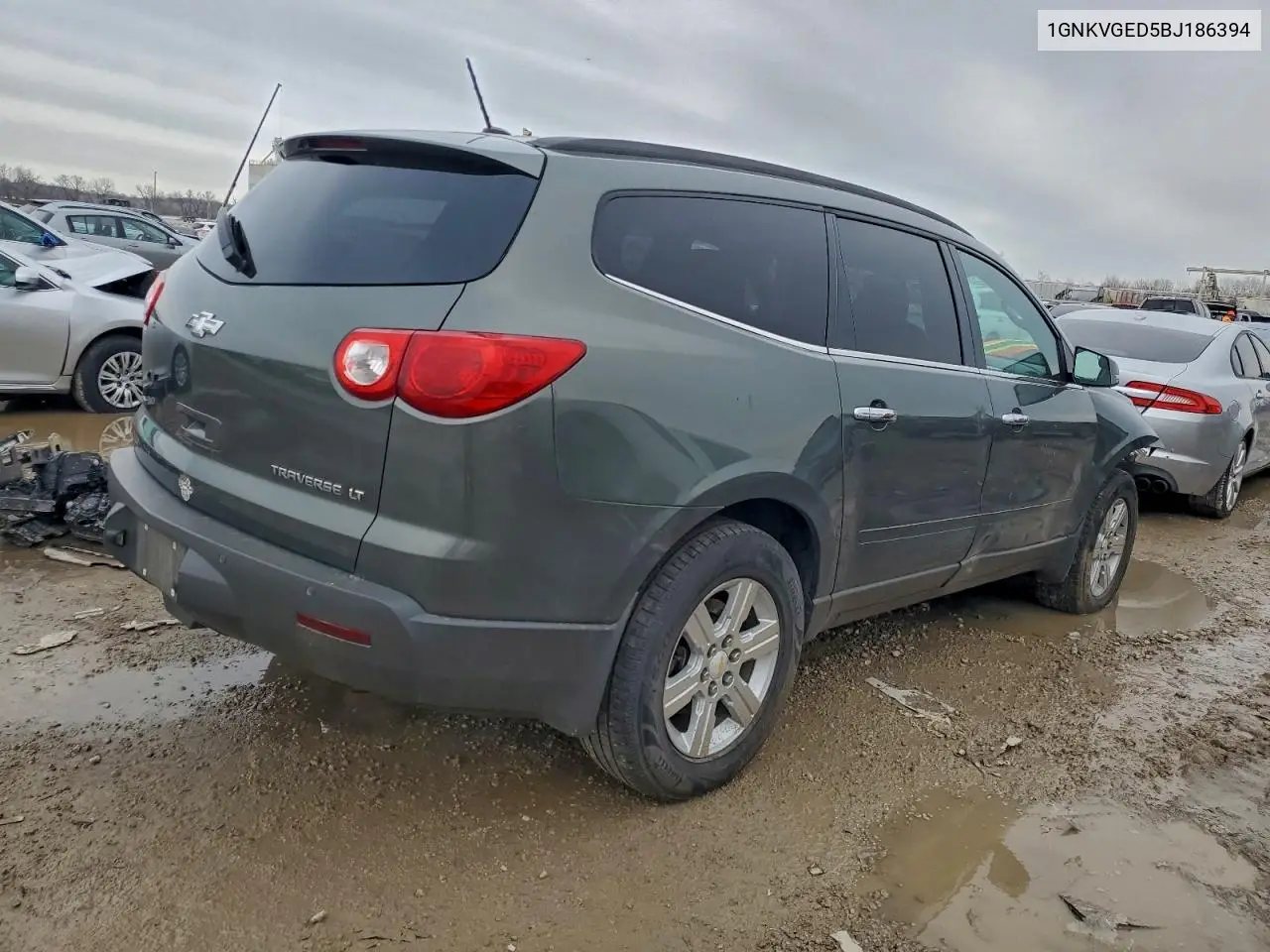 1GNKVGED5BJ186394 2011 Chevrolet Traverse Lt