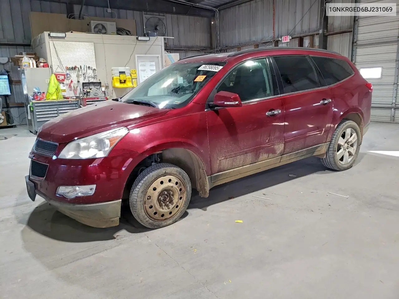 1GNKRGED6BJ231069 2011 Chevrolet Traverse Lt
