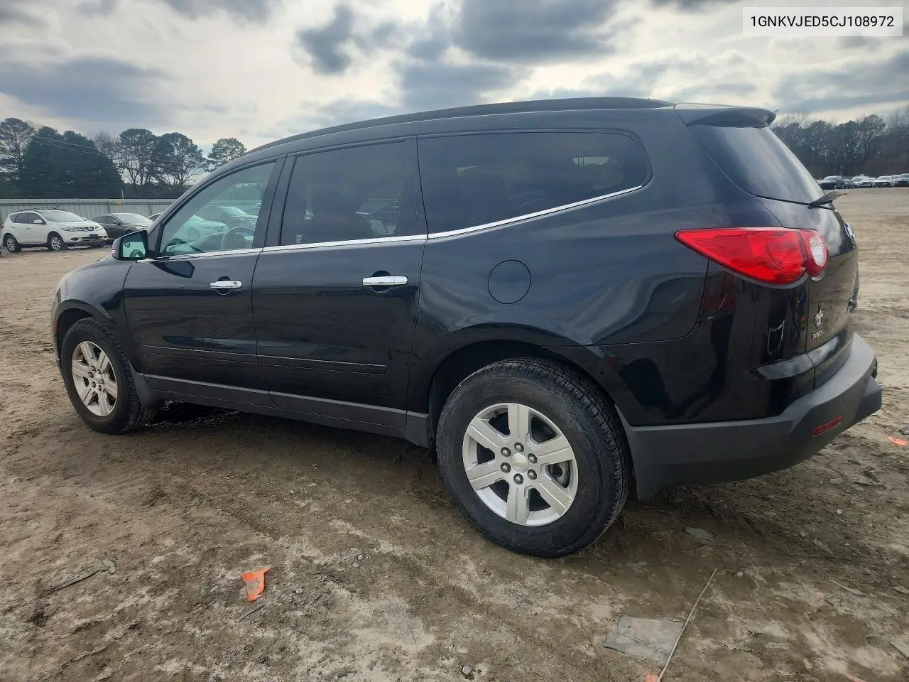1GNKVJED5CJ108972 2012 Chevrolet Traverse Lt