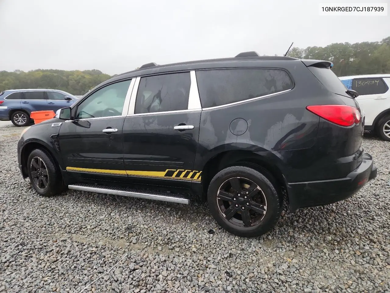 1GNKRGED7CJ187939 2012 Chevrolet Traverse Lt