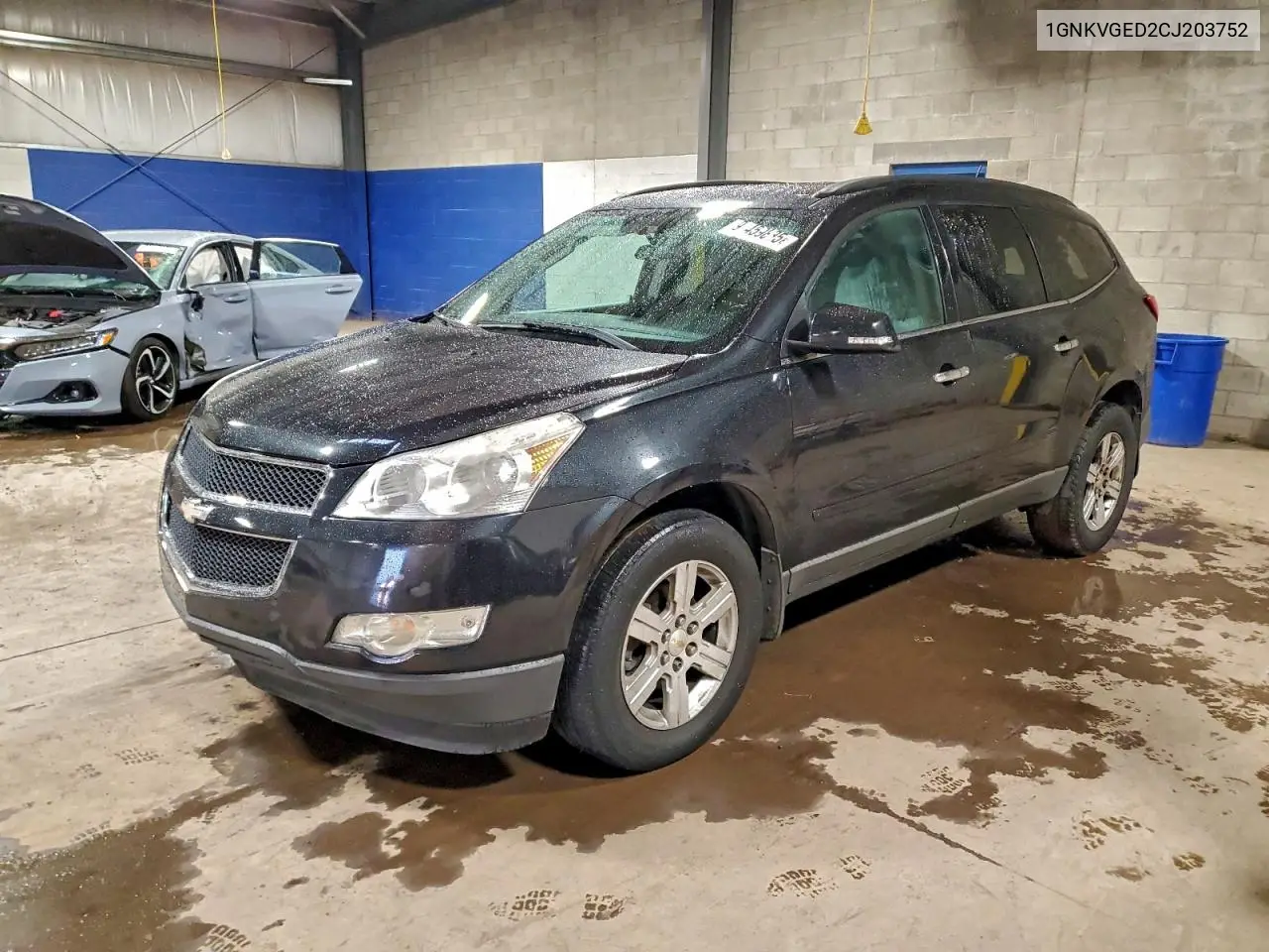 1GNKVGED2CJ203752 2012 Chevrolet Traverse Lt